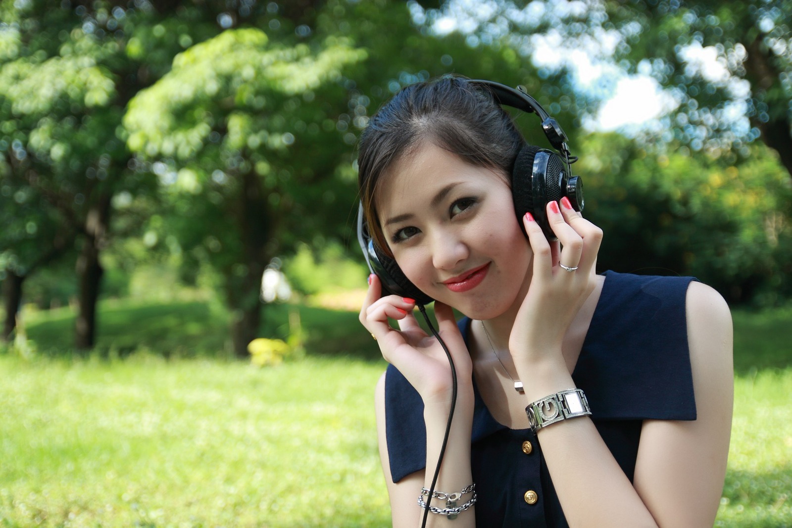 pretty girl Chinese Songs karaoke ktv