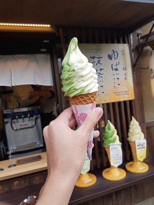 soybean matcha ice-cream