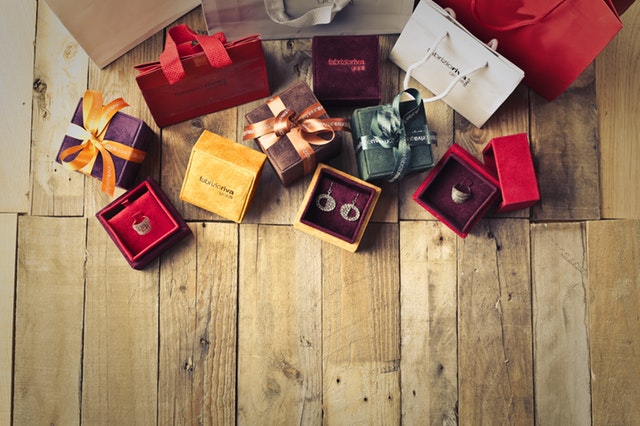 gifts presents shopping